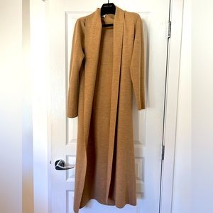 Women’s Babaton sweater